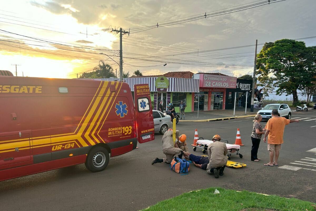 Imagem de compartilhamento para o artigo Colisão entre motocicletas em Costa Rica deixa três feridos; condutora estava com CNH vencida da MS Todo dia